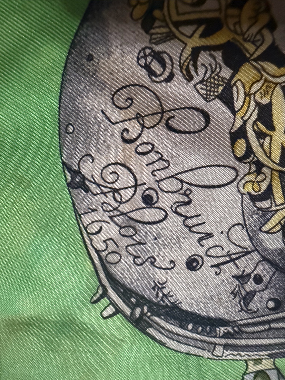 Hermes Parmut les fluers vintage silk Handrolled scarf - Picture 12 of 15